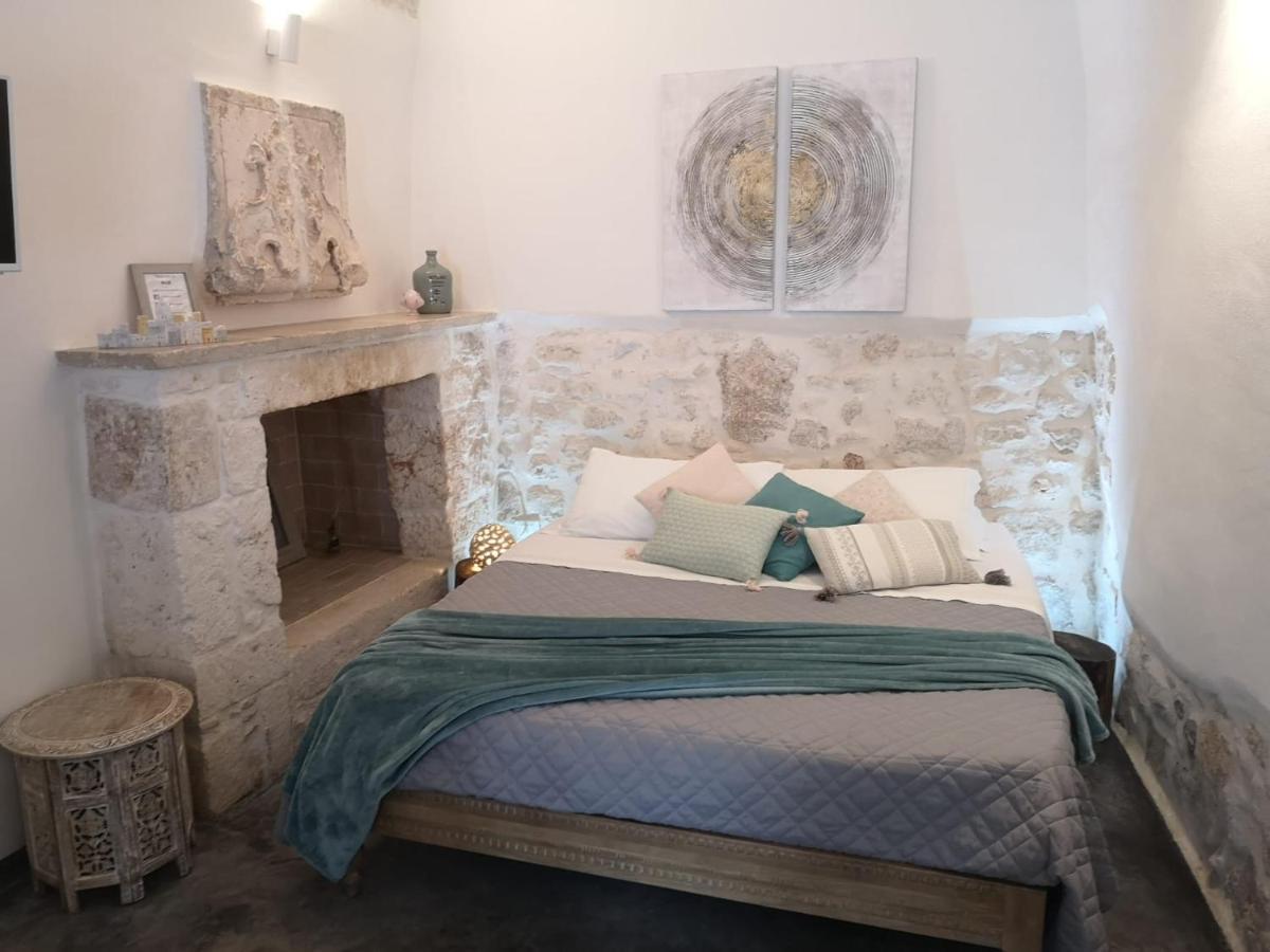 White Luxury Suite Ostuni By Gonewlocation Kültér fotó