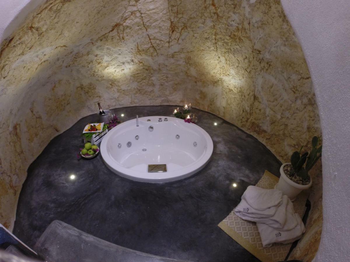 White Luxury Suite Ostuni By Gonewlocation Kültér fotó